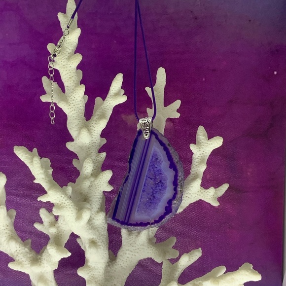 Purple Onyx Druzy Geode Agate Slice Pendant Necklace on Waxed Cotton Cord - Picture 3 of 12